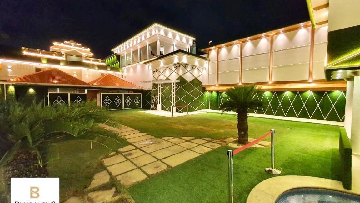 B8 Hotel Csennai Kültér fotó